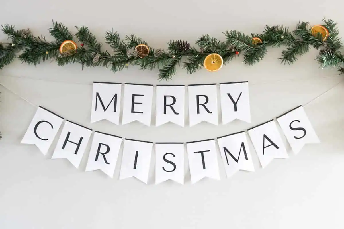 diy merry christmas banner | free printable - the home intent